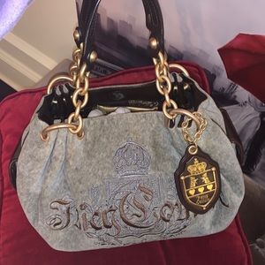 THIS!…Y2K Juicy Couture handbag Gorgeous 🥳🥳❌
